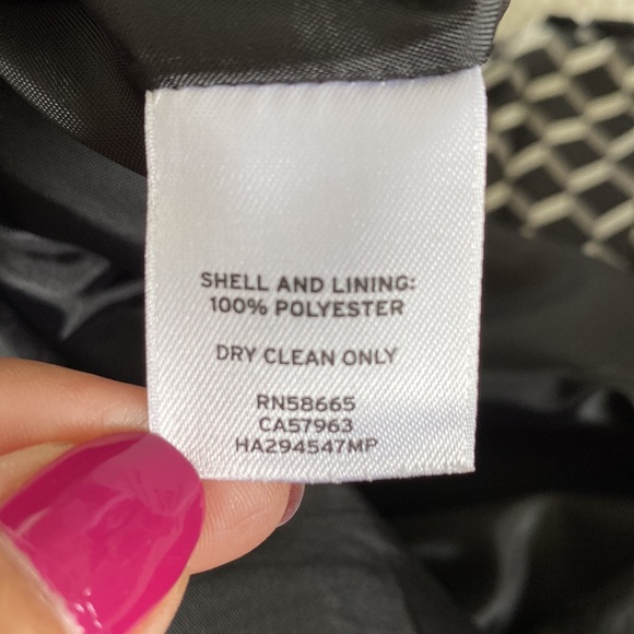 “Halogen” geometric, 3 D’s cubes, pleats 6P petite short skirt - Picture 14 of 17